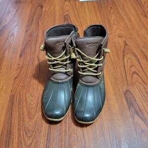 Sperry, Women's Saltwater Duck Boot Size 6M